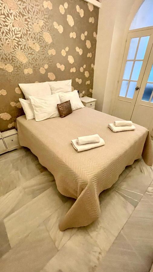 Apartamento Cristobal Colon Apartment Cadiz Bagian luar foto