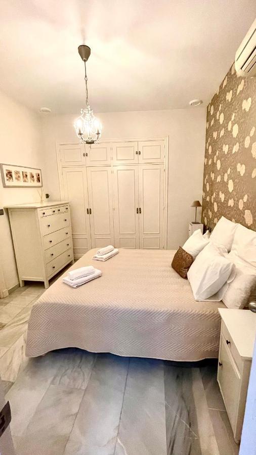 Apartamento Cristobal Colon Apartment Cadiz Bagian luar foto