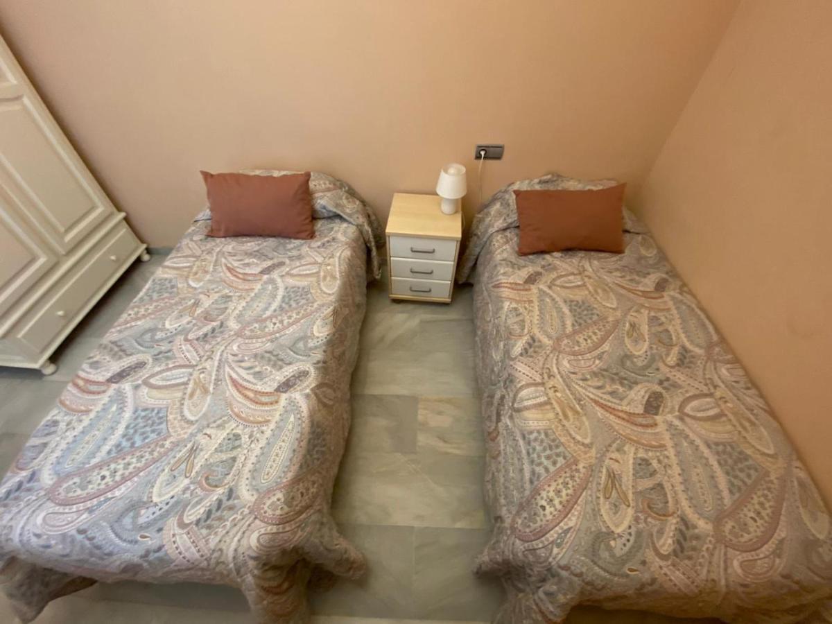Apartamento Cristobal Colon Apartment Cadiz Bagian luar foto